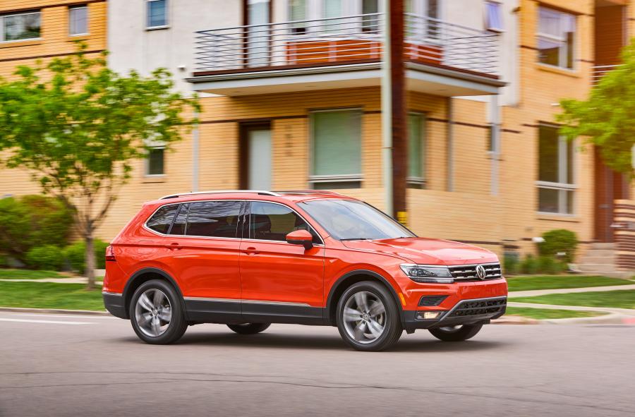  Volkswagen Tiguan SEL 2017 года  (NA) (фото 17 из 40)